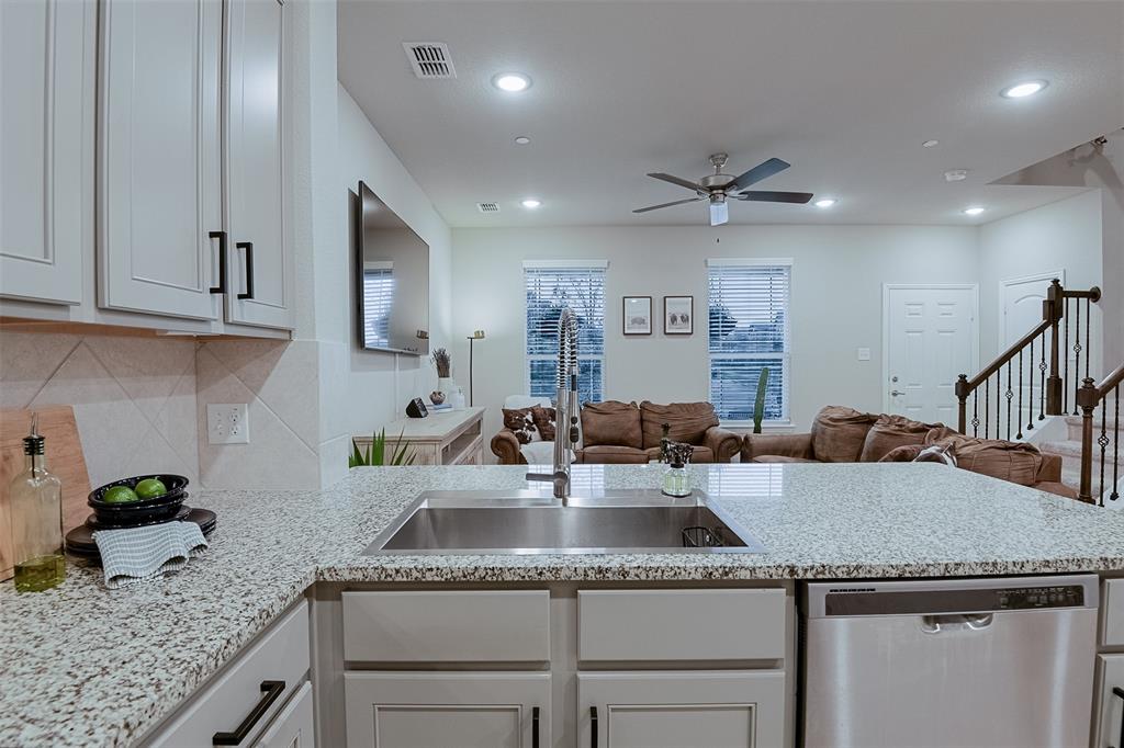 2728 Baneberry Lane