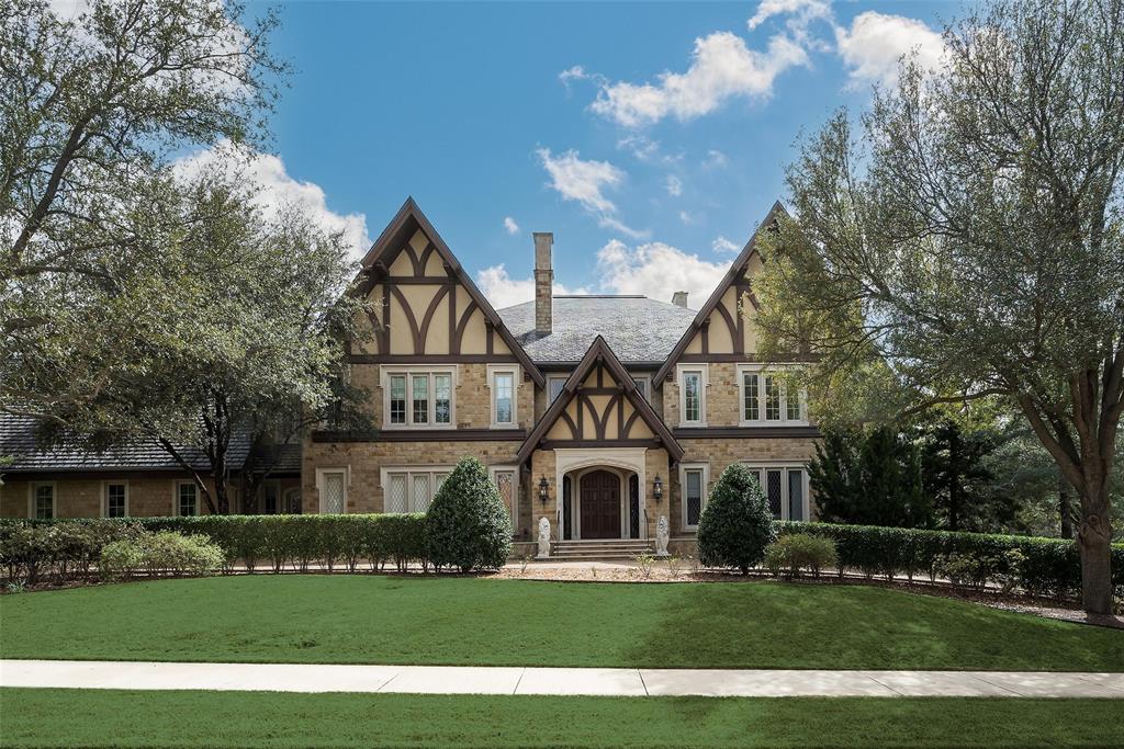 3711 Lexington Avenue