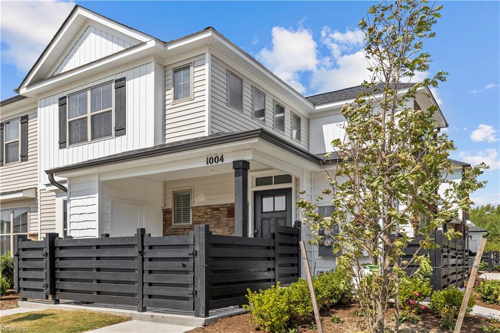 1401 Kathy Ann Way E