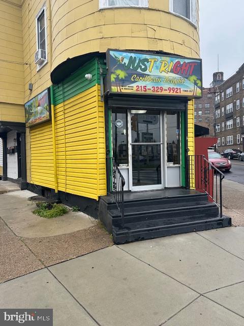 1322 Windrim Ave  