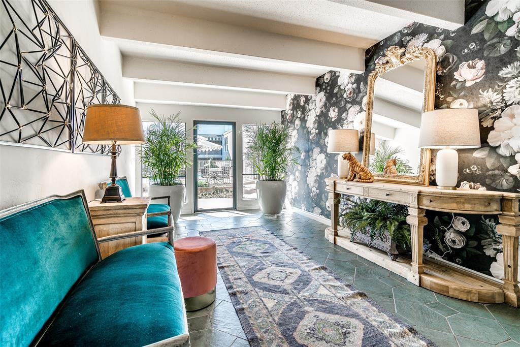 MONTH to MONTH Rental Available in Nichols Hills Plaza! This is one of the rare locations in walking distance to Trader Joes, The Hutch, Saturn Grill, Starbucks, Torchy's, Flower Child and Classen Curve! This FULLY FURNISHED unit is move in ready and offers 30 day minimum rental periods. Stay as long as you'd like!! Enjoy the new pool, camaraderie and peacefulness of NH! *Owner/Agent *Pictures included in this listing are of the actual unit with furniture and bedding included! Immediately Available!