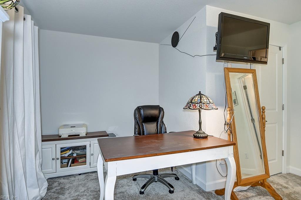 1002 Opal Street 103