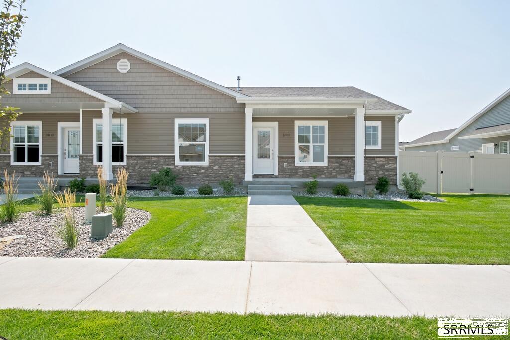 1802 Clarity Lane