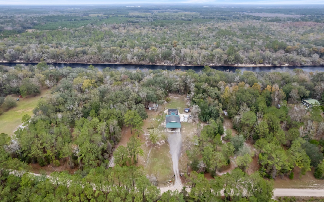 Branford Real Estate 1137 NE Holly Rd Branford ,FL available for