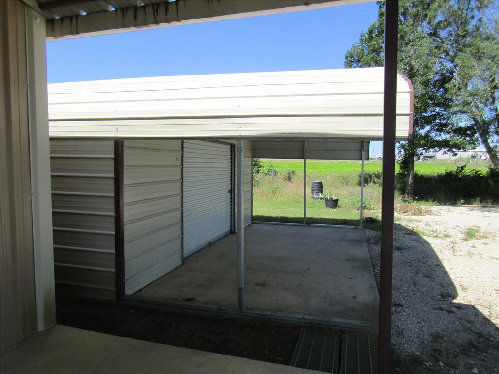 11728 E Fm 917