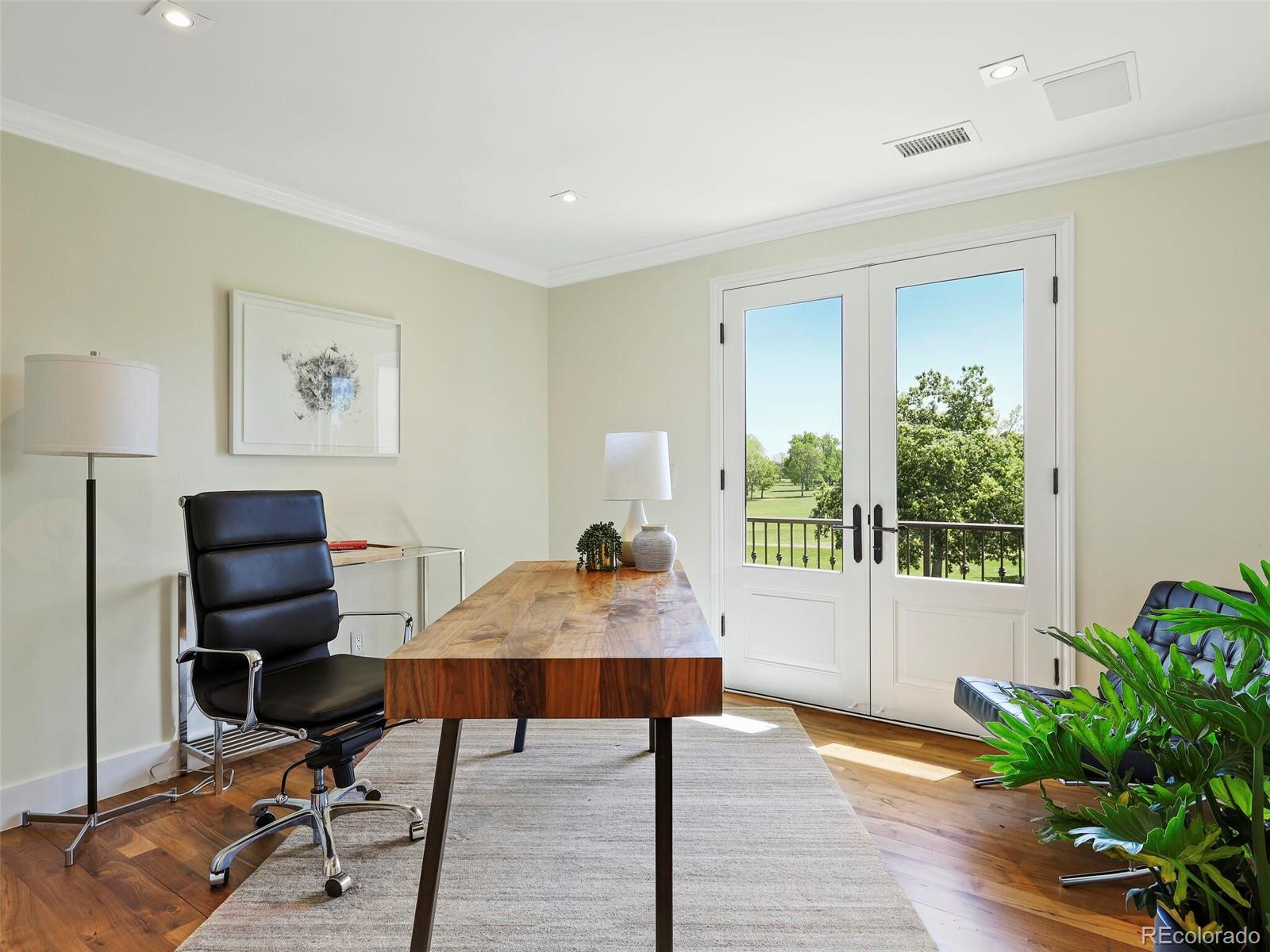 21 S Kearney Street