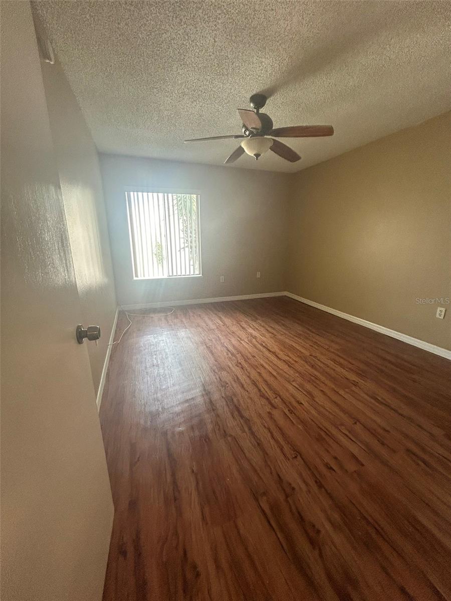618 Orange Drive 212