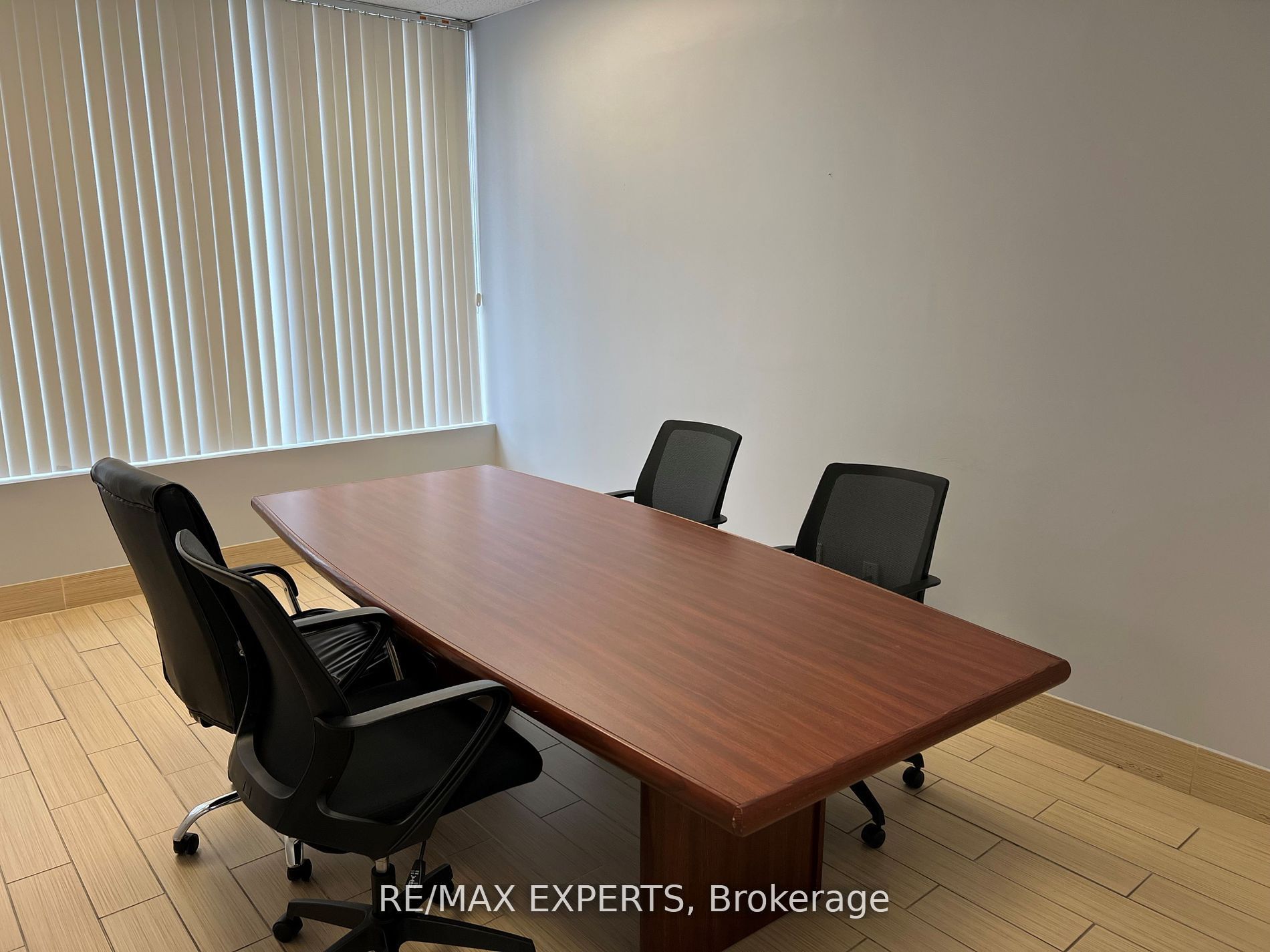 100 Marycroft Ave 1