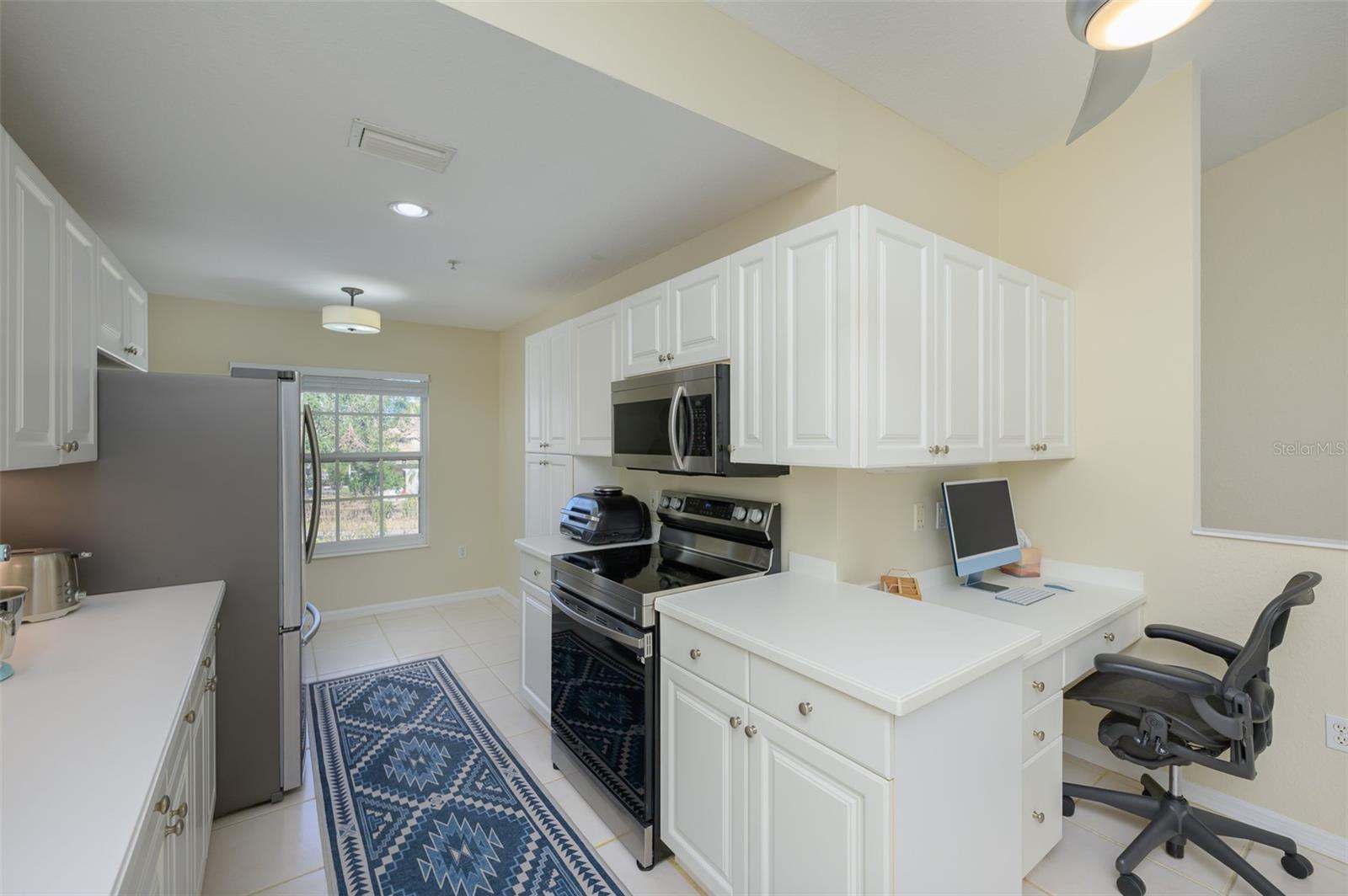 6748 Fairview Terrace 4-202