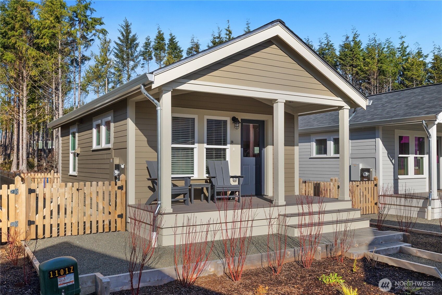 22 Bungalow Loop