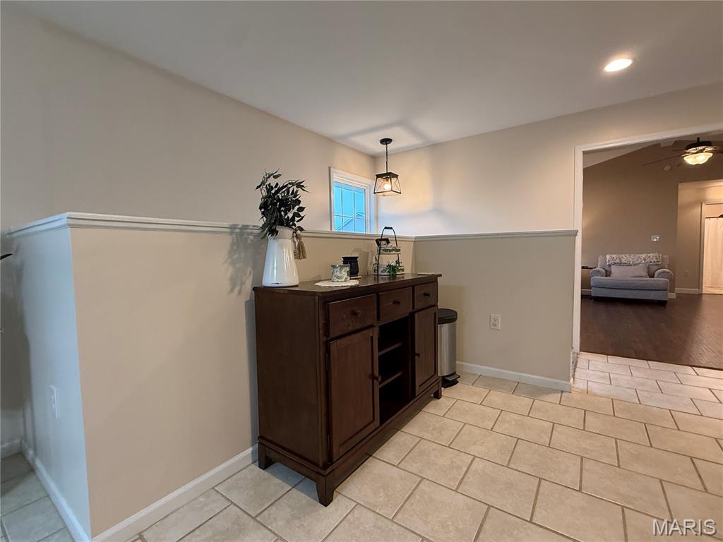 5752 Clear Creek