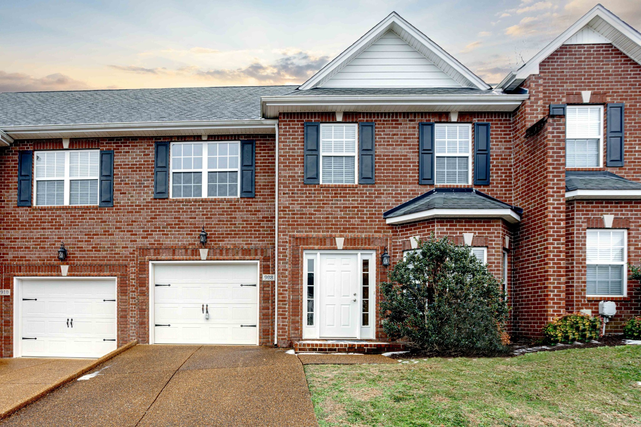 908 Indian Ridge Circle