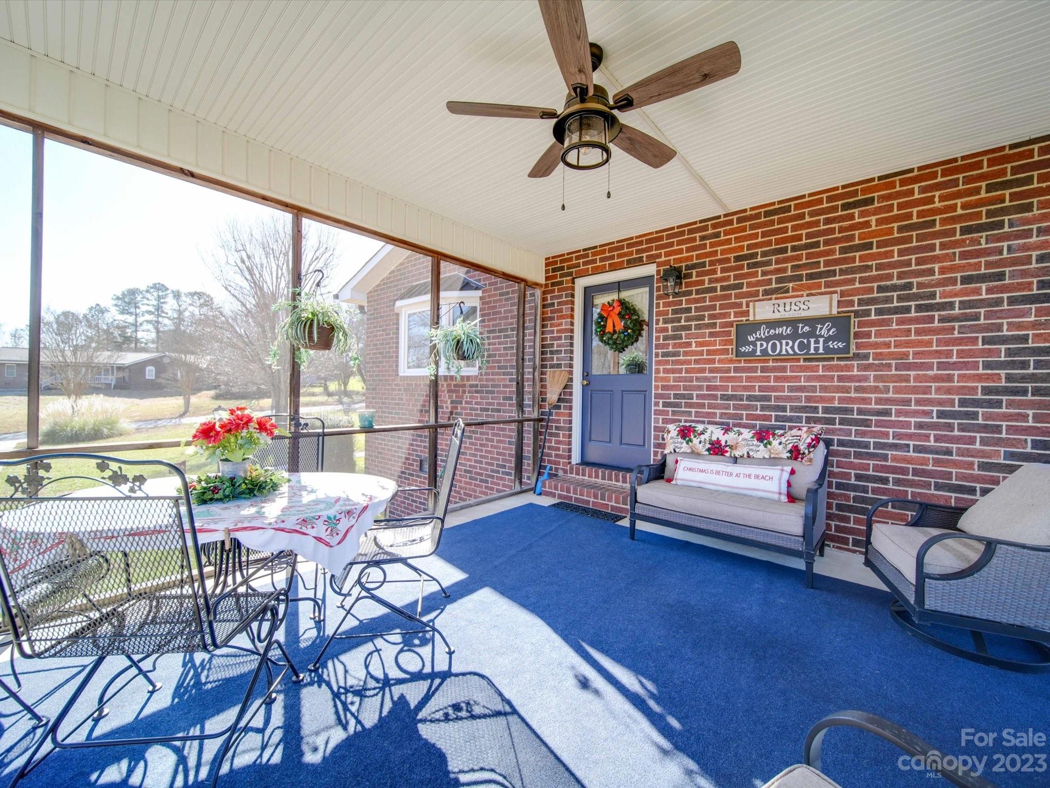 113 Hunters Creek Drive