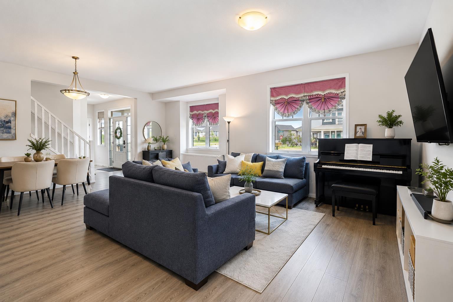 63 Carrington Manor NW