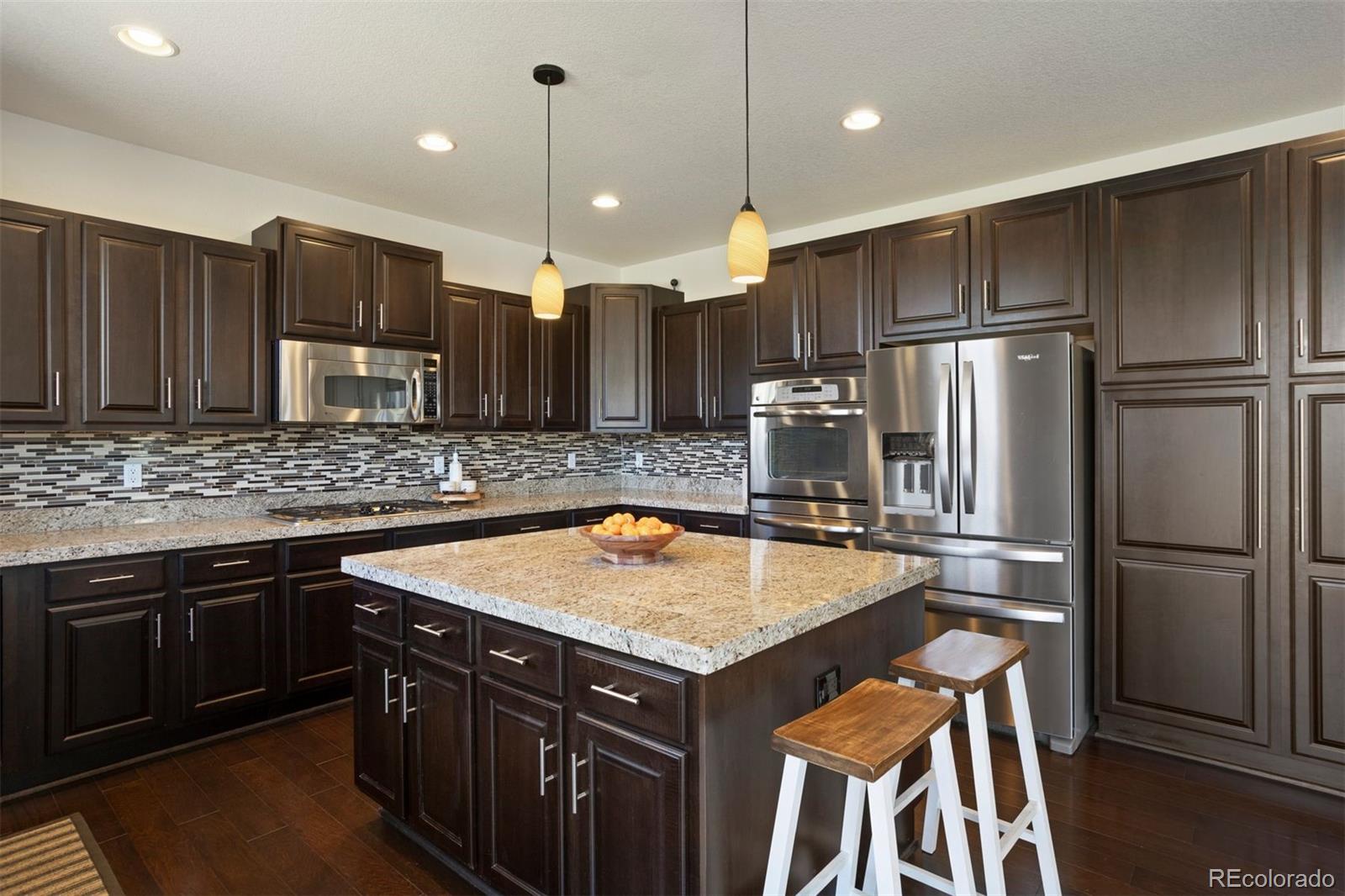8015 Grady Circle