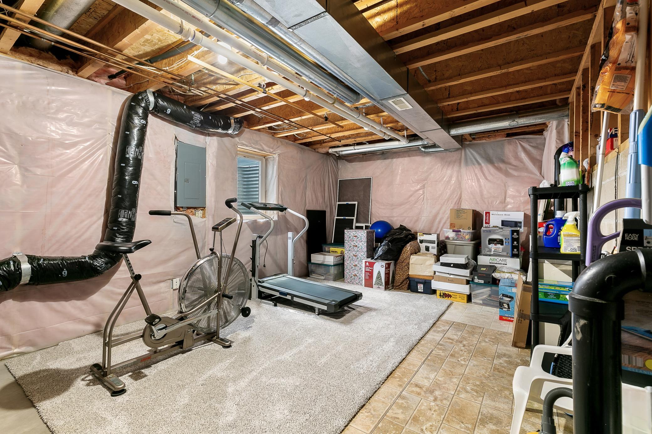 2206 Viking Drive