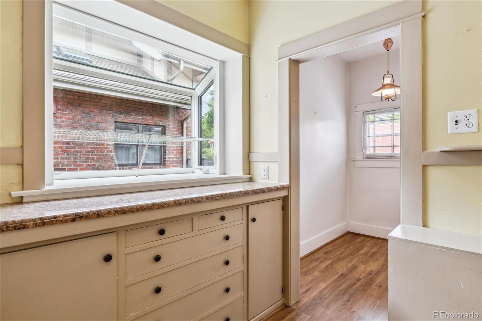 869 S Williams Street