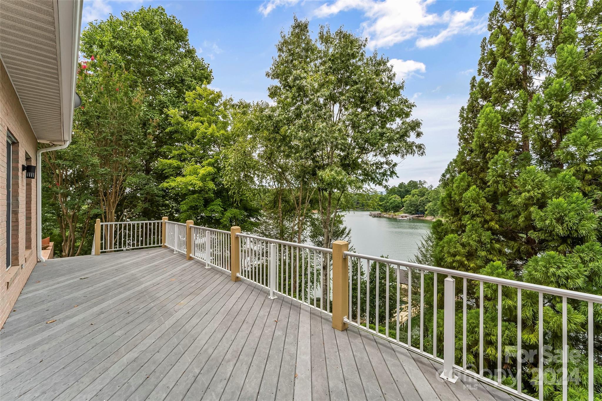 4654 Harbor View Terrace