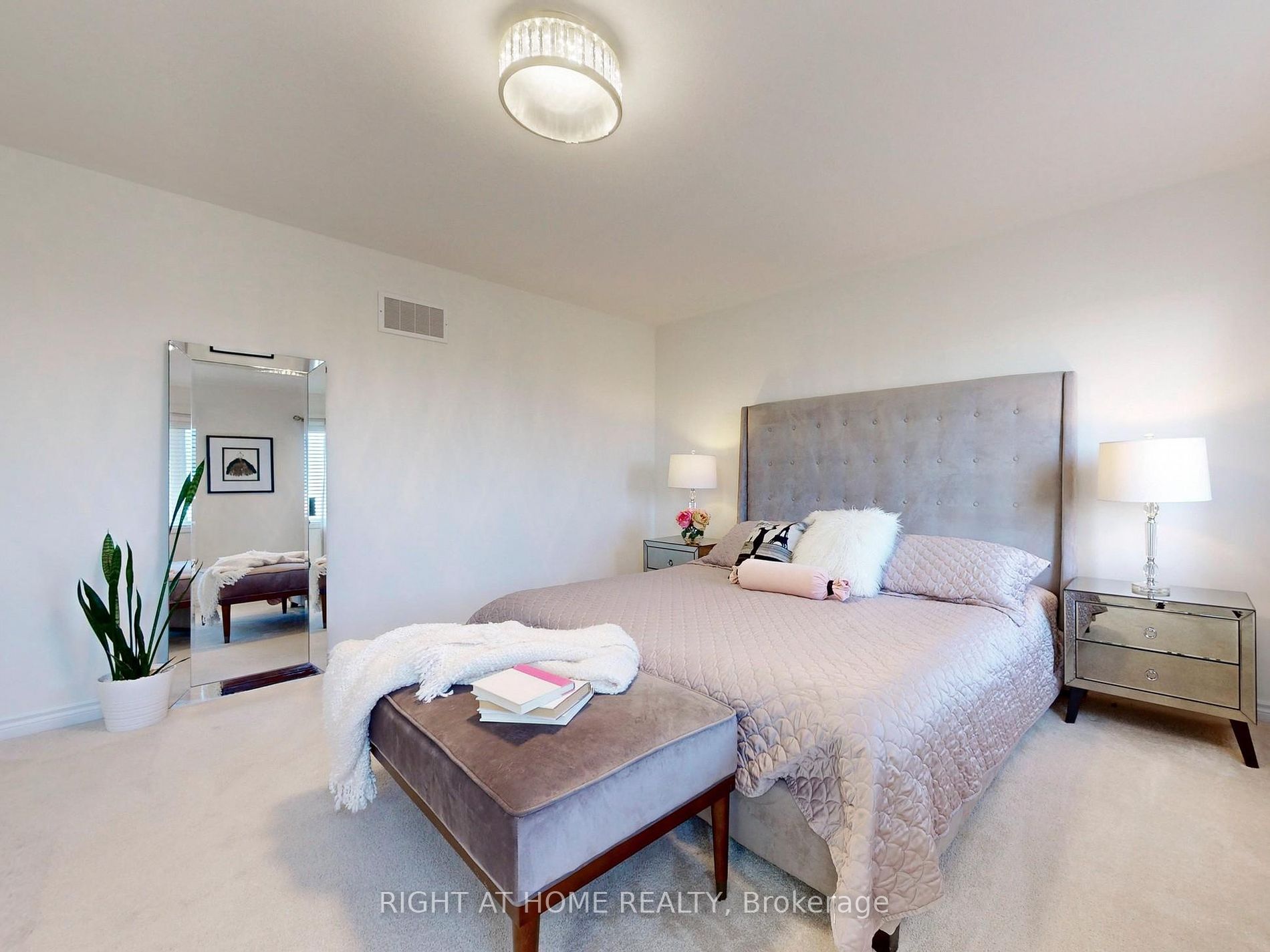 40 Celano Dr