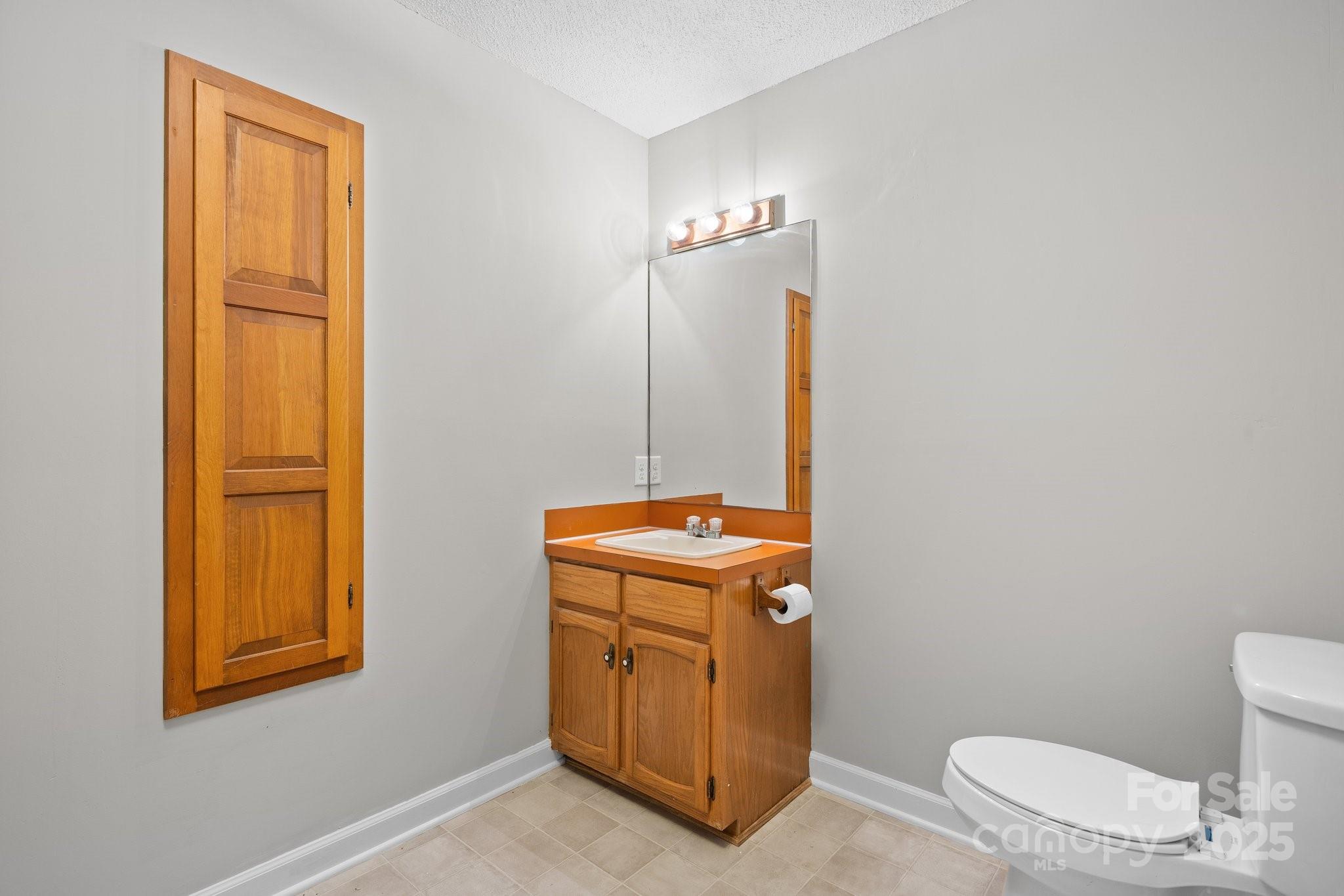 4101 Quarry Estates Road