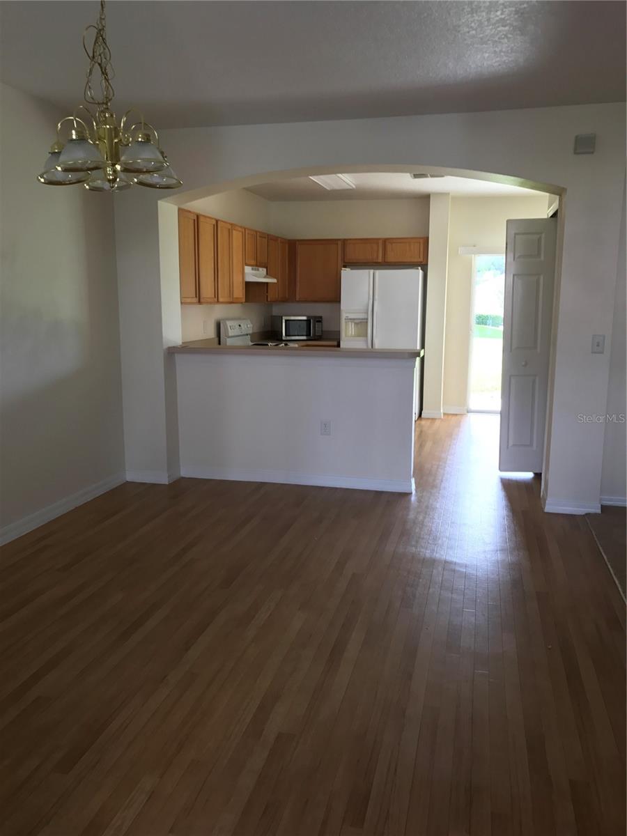 1573 Blue Magnolia Road