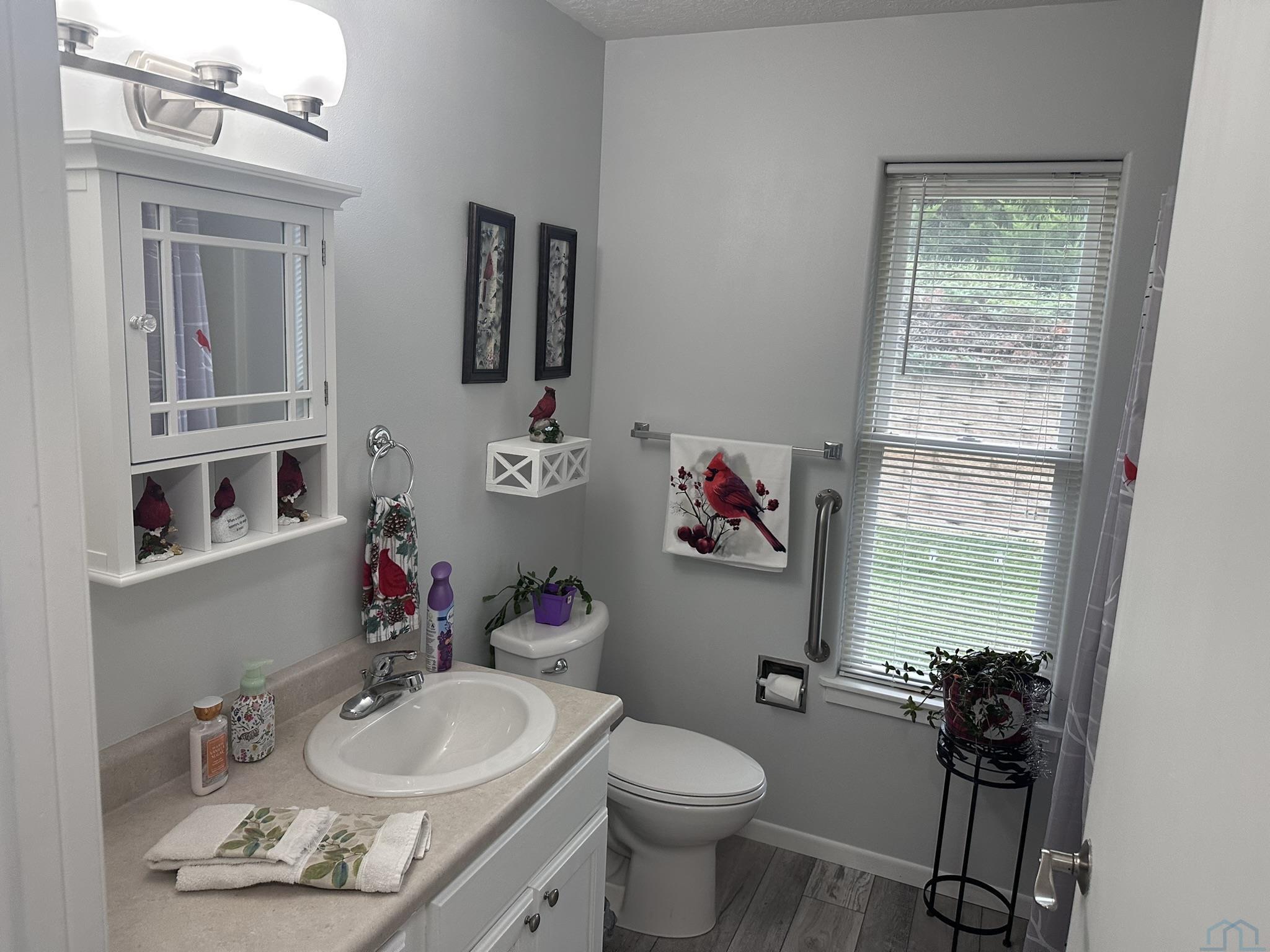 1120 Meadow View Court 1