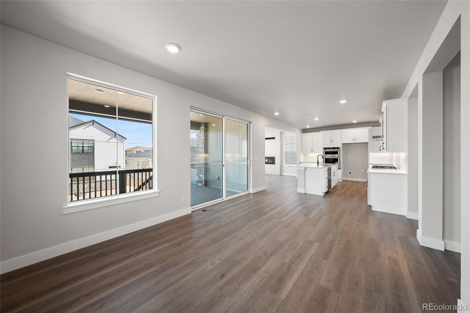 8652 Whiteclover Street