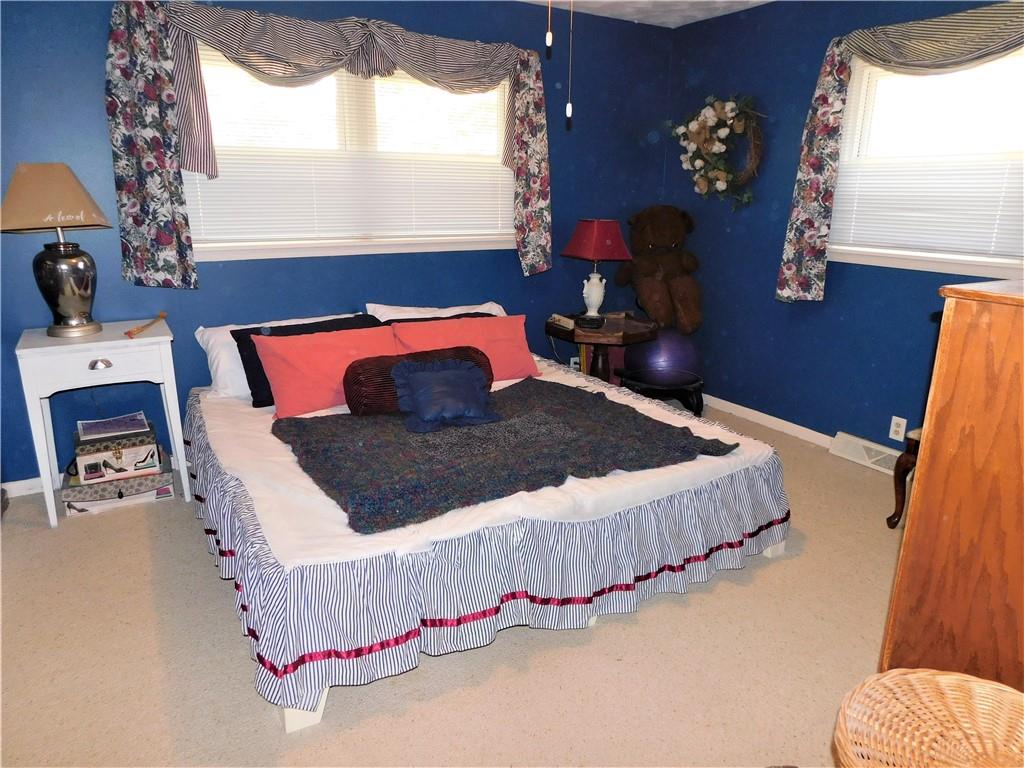 103 W Poplar Drive
