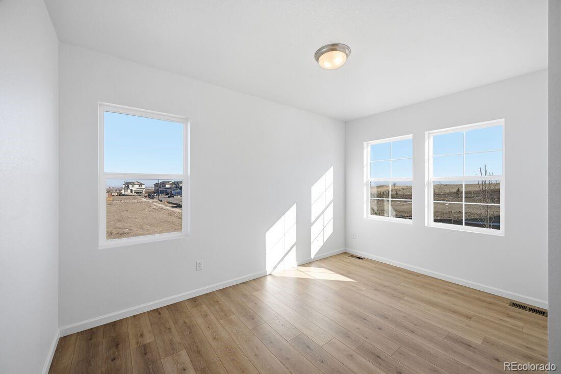 16955 W 92nd Loop