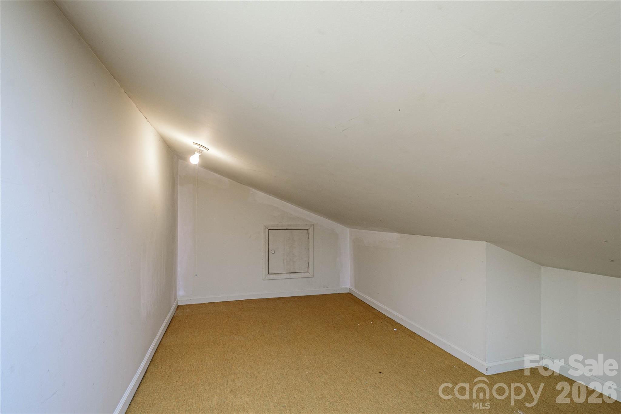 8 Lakemoor Lane 8