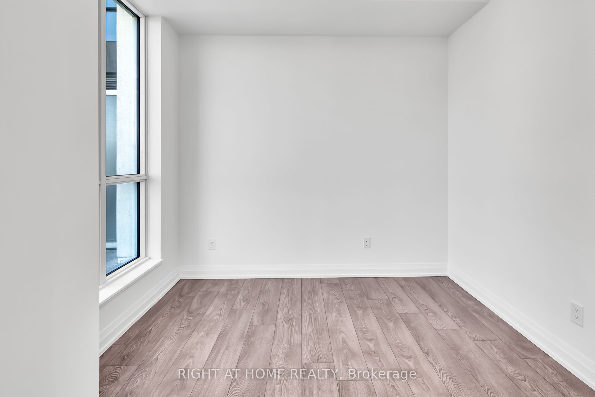 286 Main St 616