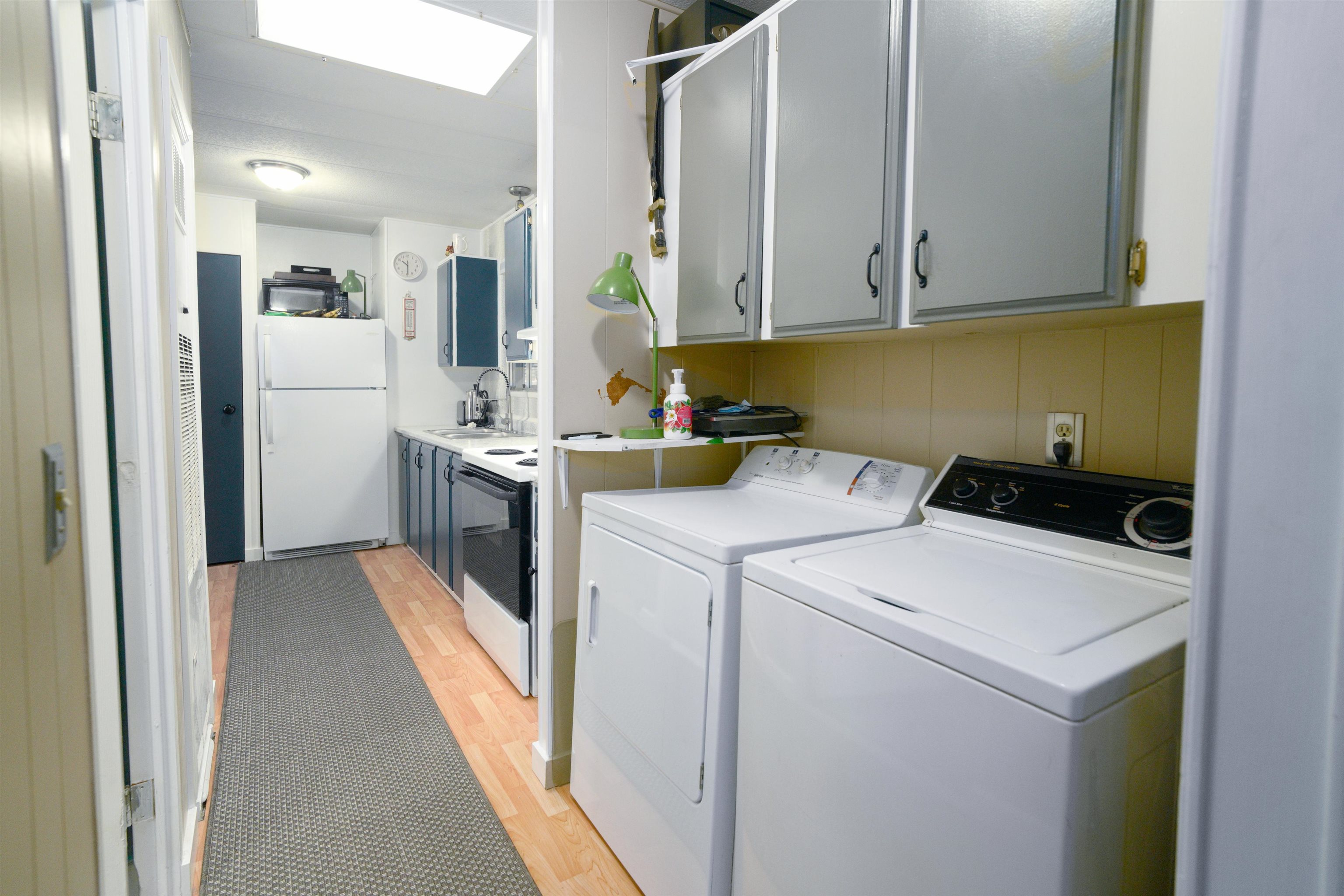 21163 Lougheed Highway 5