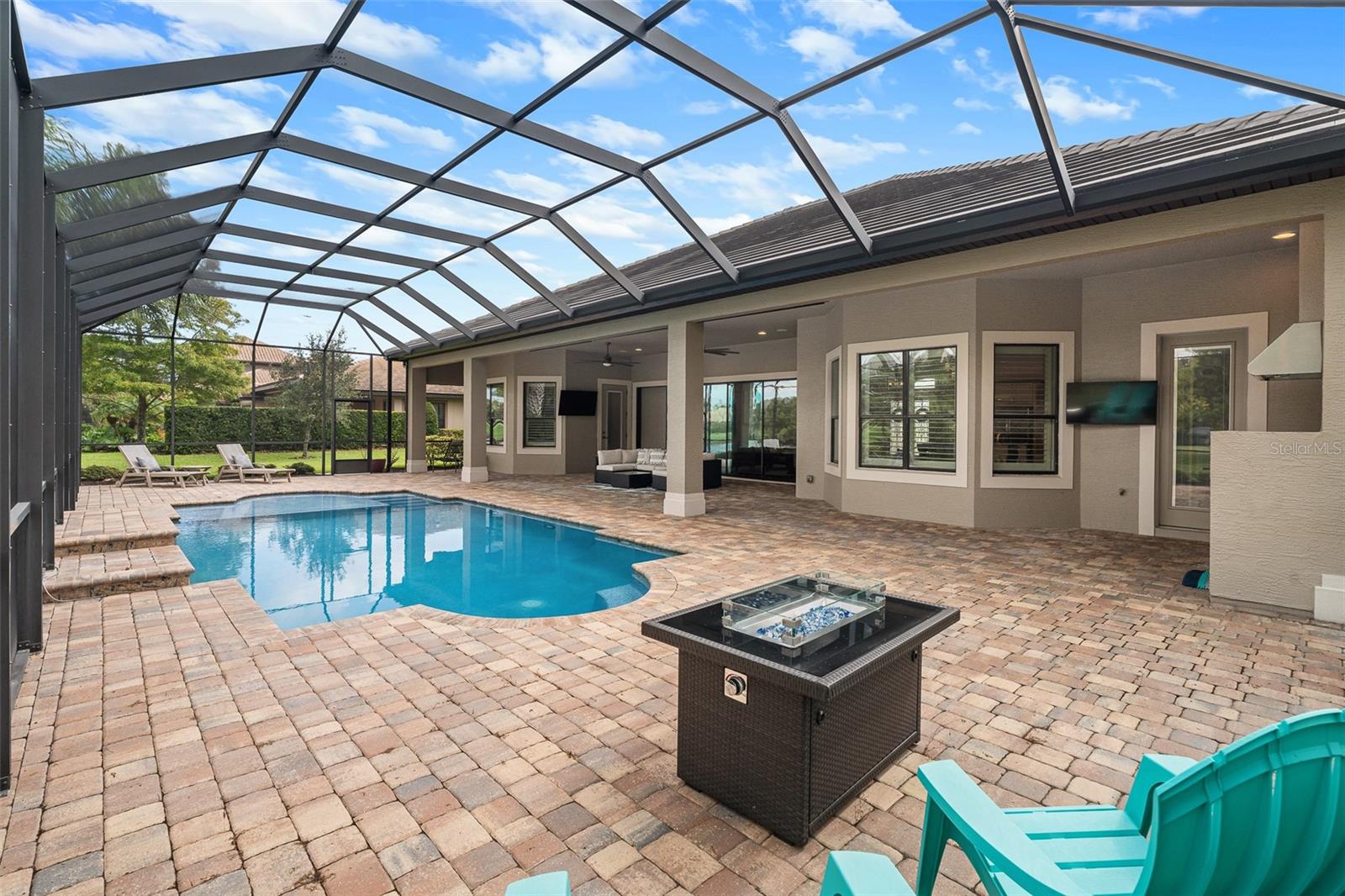 1208 Castlehawk Lane