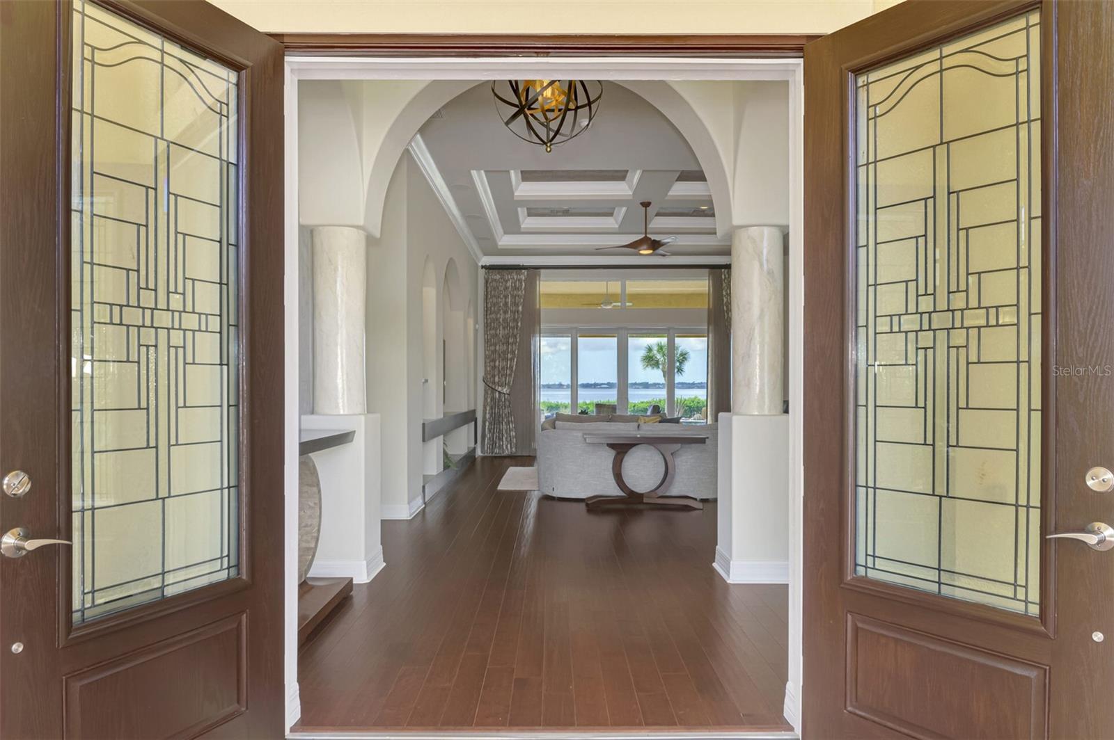 3111 Rivershore Lane