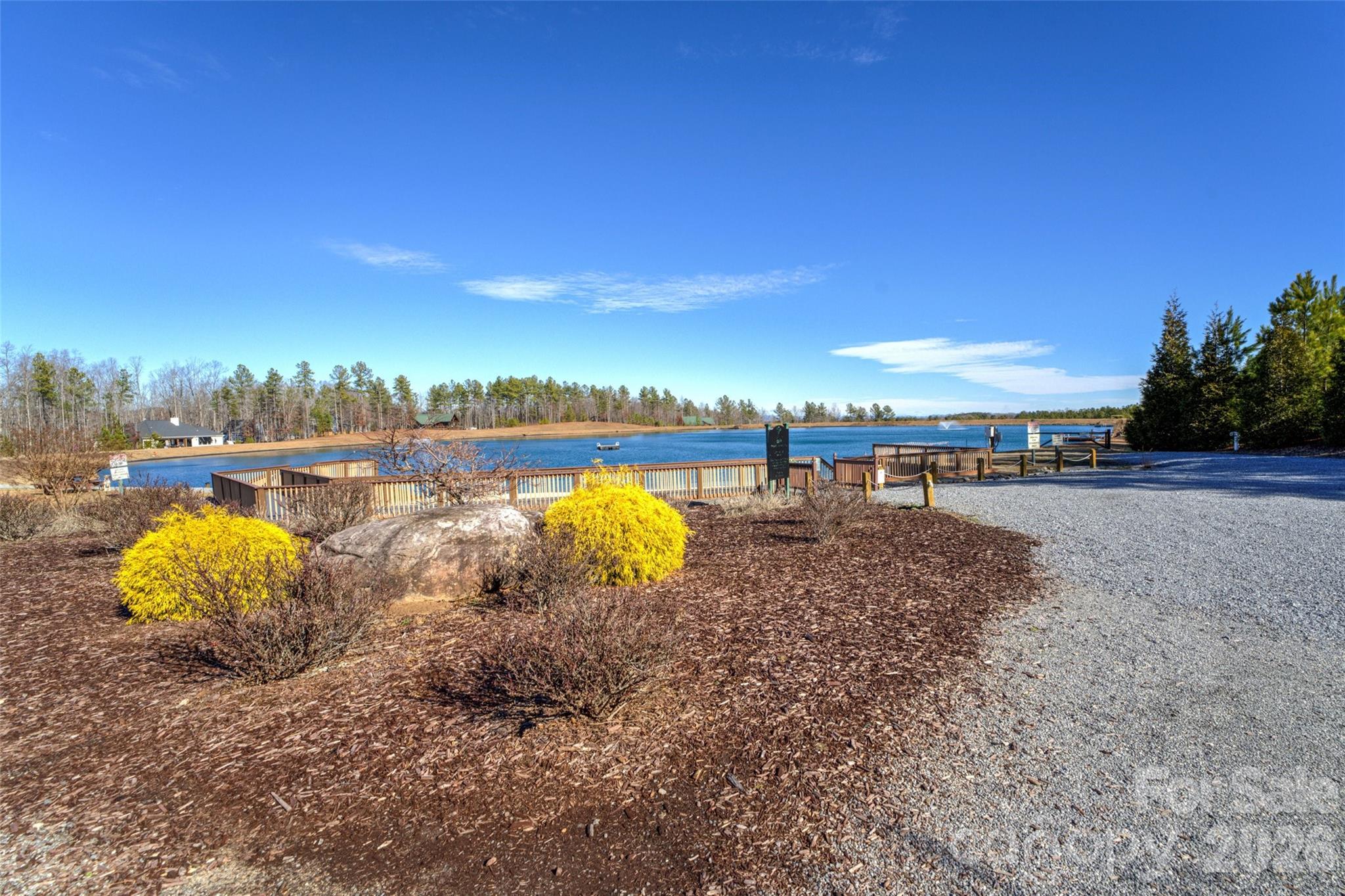 463 Summit Trail