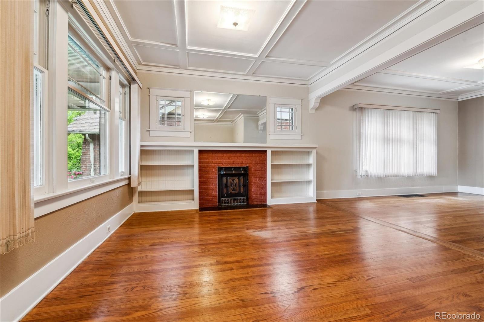 869 S Williams Street