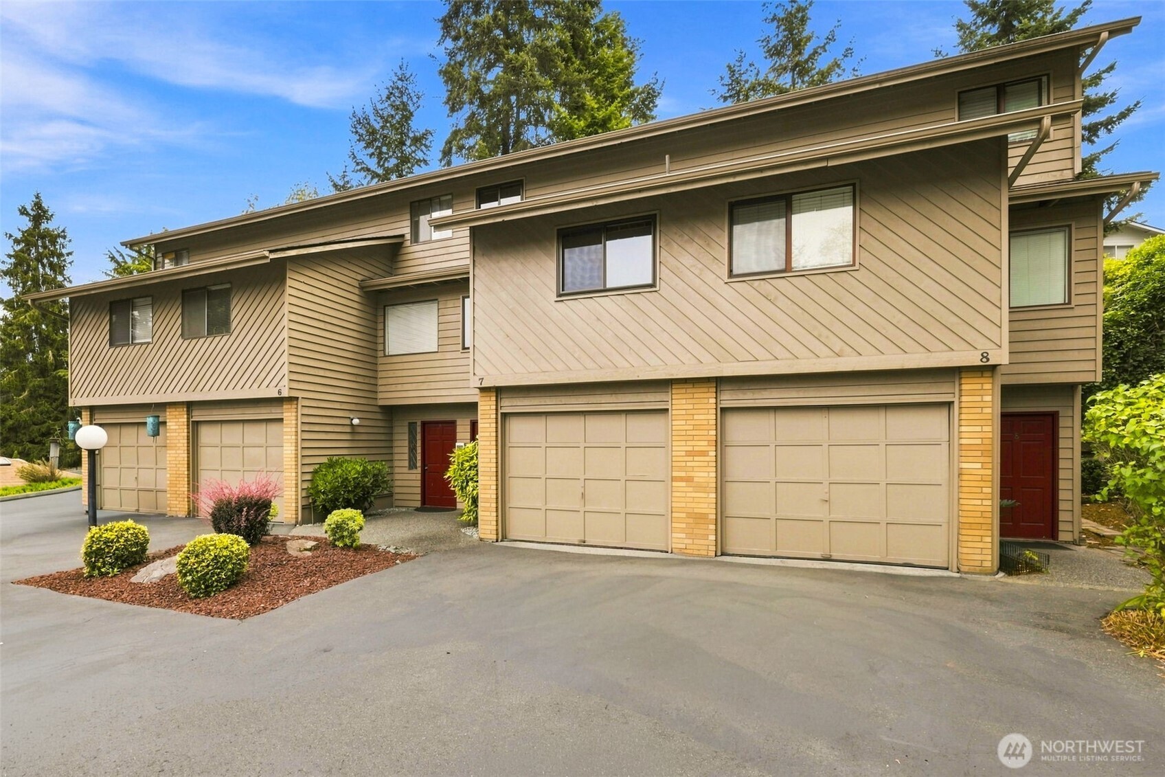 A smart way to get into Edmonds at a compelling price!  Lightly used and well cared for, recently refreshed and ready to move in.  Clean, comfortable, ready to go and with room to make it your own over time.  Check out the Cool floor plan: Kitchen and dining room sit a half-level above the living room, creating an open, connected feel. Cozy fireplace. Great storage. Private patio backing to the woods. One-car covered garage plus parking right out front.    Best of all, you’re in Edmonds. Minutes to downtown, the waterfront, restaurants, shops and the Edmonds Ferry. Easy access to Hwy 99 and I-5.