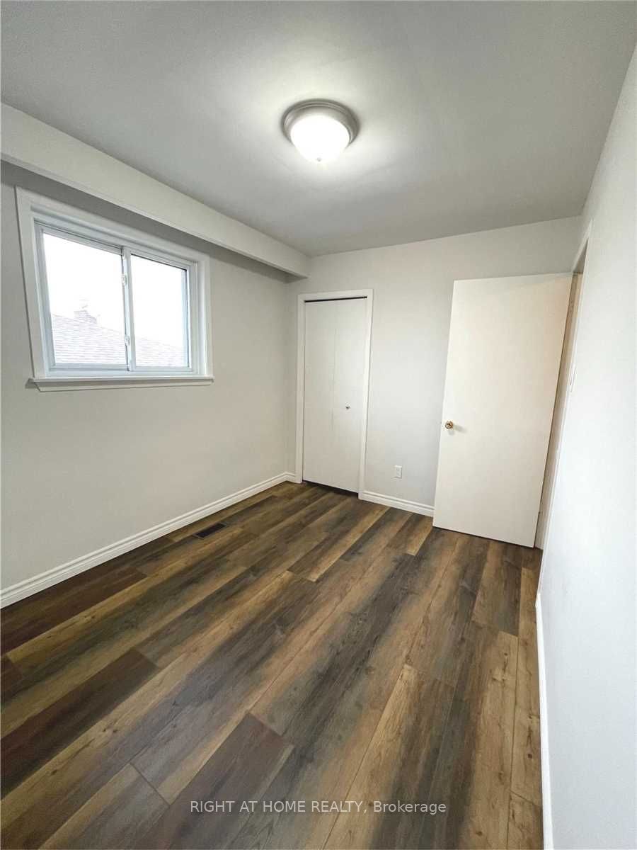 7899 Martin Grove Rd Upper