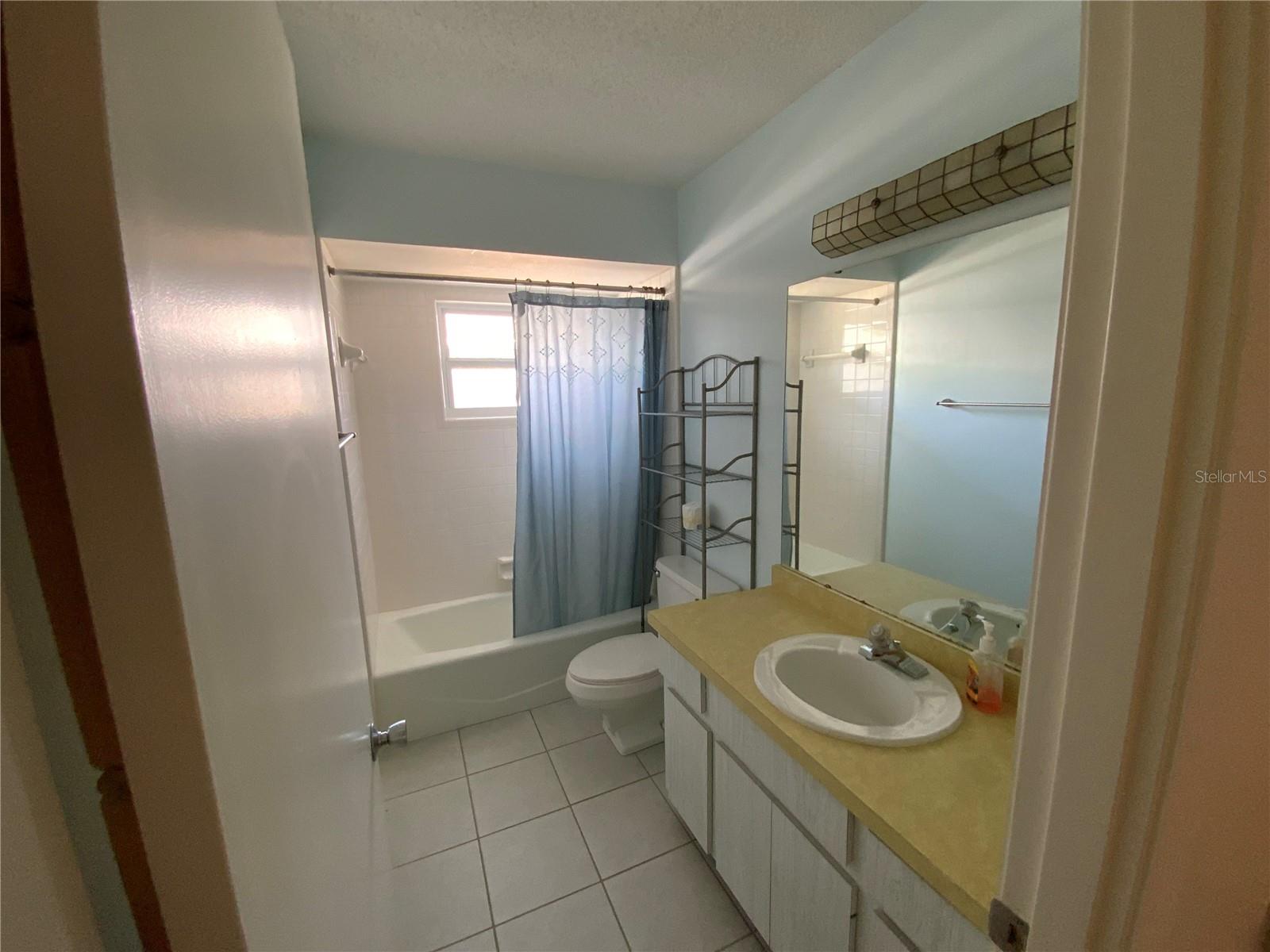 5205 36th Avenue Drive W