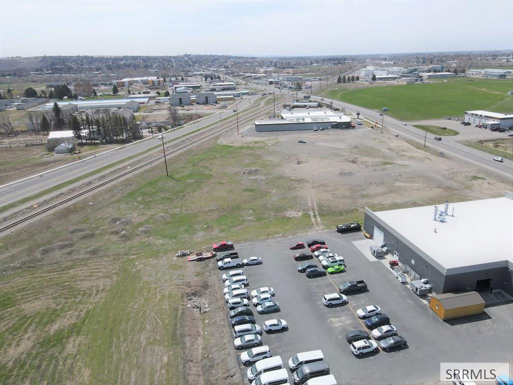 5.18 Acres N 2nd E