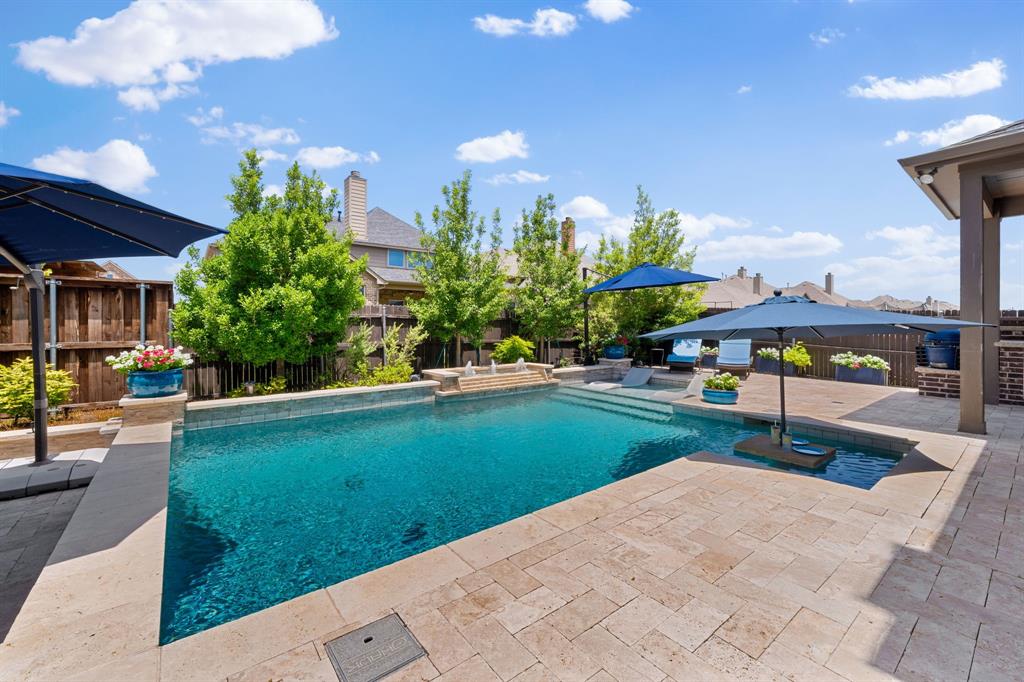 2413 Kingsgate Drive