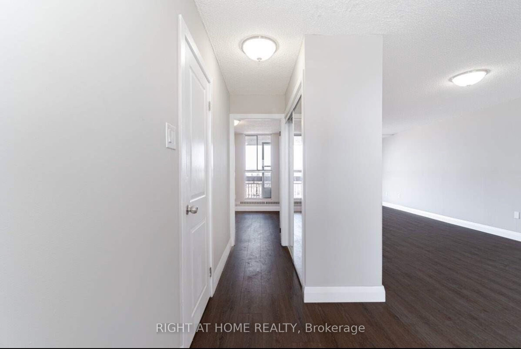 4673 Jane St 621