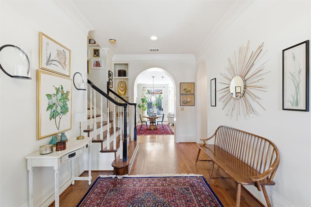 605 Shady Brook Court