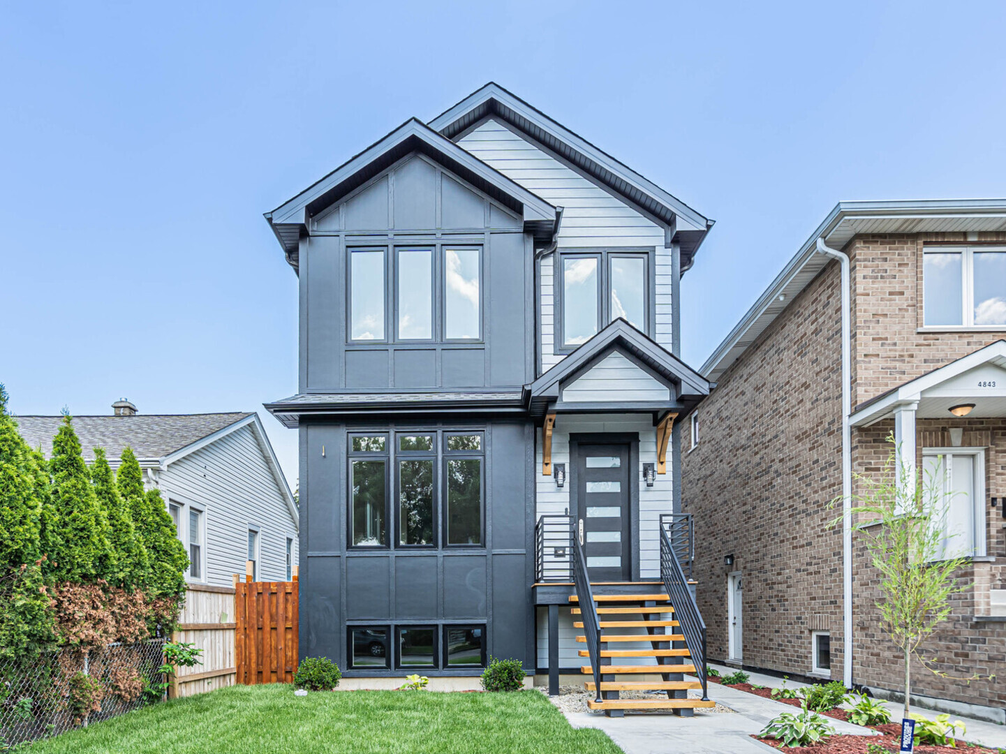 ABSOLUTELY STUNNING NEW CONSTRUCTION IN DESIRABLE JEFFERSON PARK! 5 BED/3.5 BATH HOME FEATURING MODERN DESIGN AND THREE LEVELS OF LUXURIOUS FINISHES. THIS PROPERTY OFFERS INCREDIBLE LIVING AREAS, HIGH CEILINGS, TWO GAS FIREPLACES, ELEGANT BATHROOMS, AND SPACIOUS BEDROOMS WITH AMPLE CLOSET SPACE. MAIN FLOOR 10' CEILINGS AND LARGE WINDOWS PROVIDE NATURAL LIGHT THROUGHOUT. OPEN LAYOUT AND TIMELESS DESIGN WITH ENTERTAINMENT AND COMFORT IN MIND. A GOURMET CHEF'S KITCHEN CONTAINS CUSTOM ELEGANT TWO-TONE CABINETRY, HIGH-END APPLIANCES (LA CORNUE, THERMADOR, FISHER & PAYKEL, BERTAZZONI), QUARTZ COUNTERTOPS, IMPRESSIVE ISLAND, AND A FULLY EQUIPPED BUTLER'S PANTRY. SPACIOUS FAMILY ROOM WITH GAS FIREPLACE OVERLOOKS THE BACKYARD. SECOND FLOOR PRIMARY SUITE WITH SPA-LIKE MASTER BATH OFFERS A TRUE ESCAPE WITH FLOATING TUB, SEPARATE SHOWER, DOUBLE VANITY, BEMIS SMART TOILET, AND LUXURIOUS FIXTURES. THREE ADDITIONAL BEDROOMS AND A HALL BATH COMPLETE THE SECOND FLOOR. EXTRAORDINARY LOWER LEVEL OFFERS 9' CEILINGS, WET BAR, AND A SPACIOUS BEDROOM WITH AN ELEGANT FULL BATH.  THE BACKYARD IS PERFECT FOR ENTERTAINING, COMPLETE WITH PROFESSIONAL LANDSCAPING AND A WOOD-BURNING FIREPLACE. TWO CAR GARAGE READY FOR ELECTRICAL CAR CHARGER. LOCATED IN A DESIRABLE NEIGHBORHOOD, CLOSE TO TRANSPORTATION, PARKS, AND SHOPPING. DON'T MISS THIS EXTRAORDINARY OPPORTUNITY TO OWN A BEAUTIFUL NEW HOME!