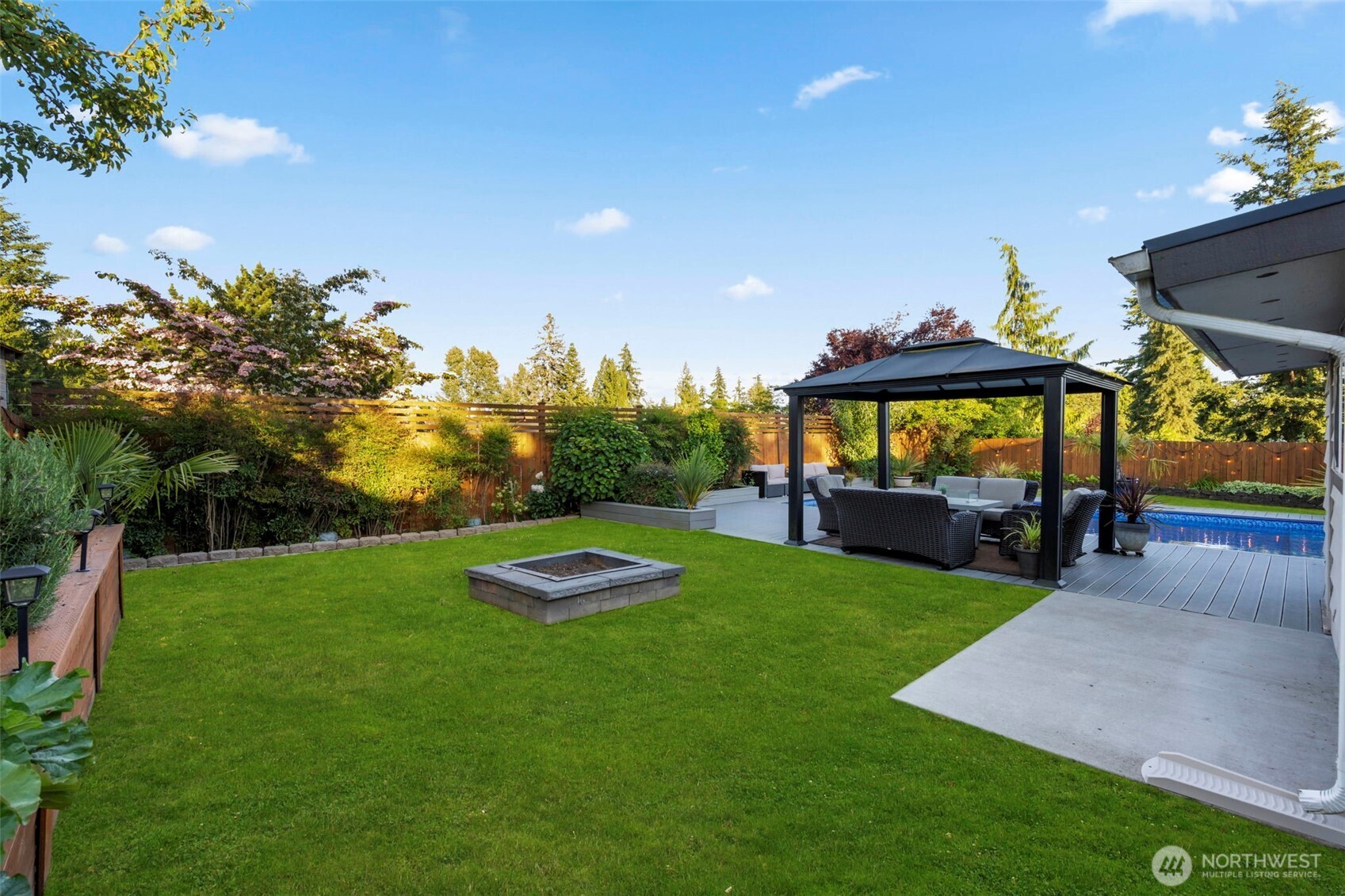 5905 95th Drive SE