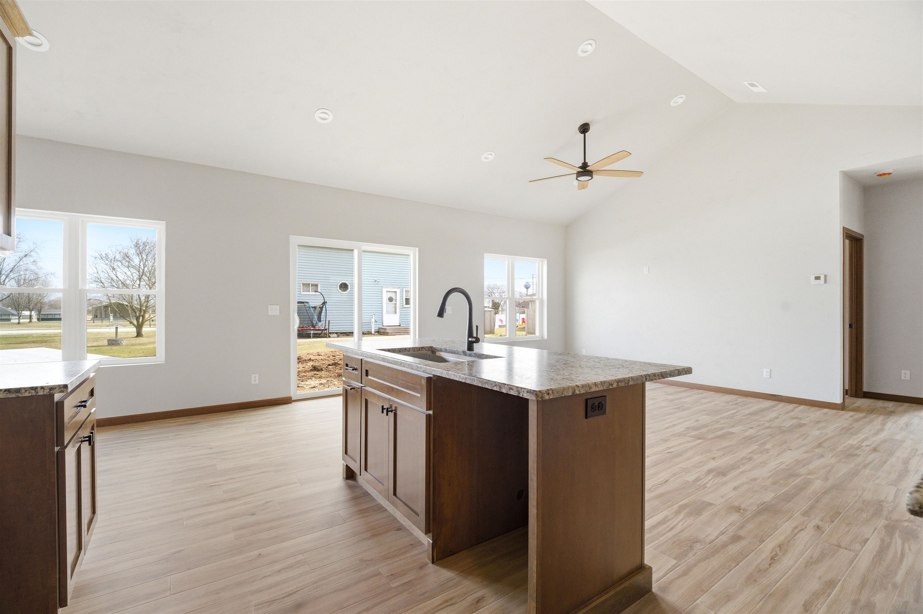224 N 9th Street