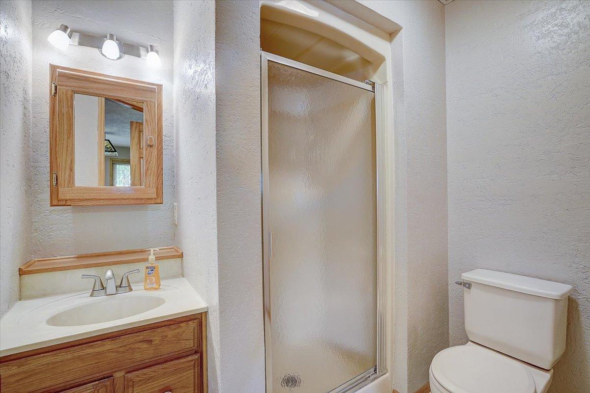 11211 Virginia Avenue N