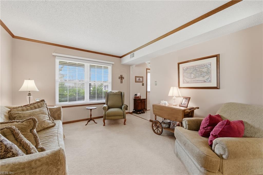 1112 Whitewater Court
