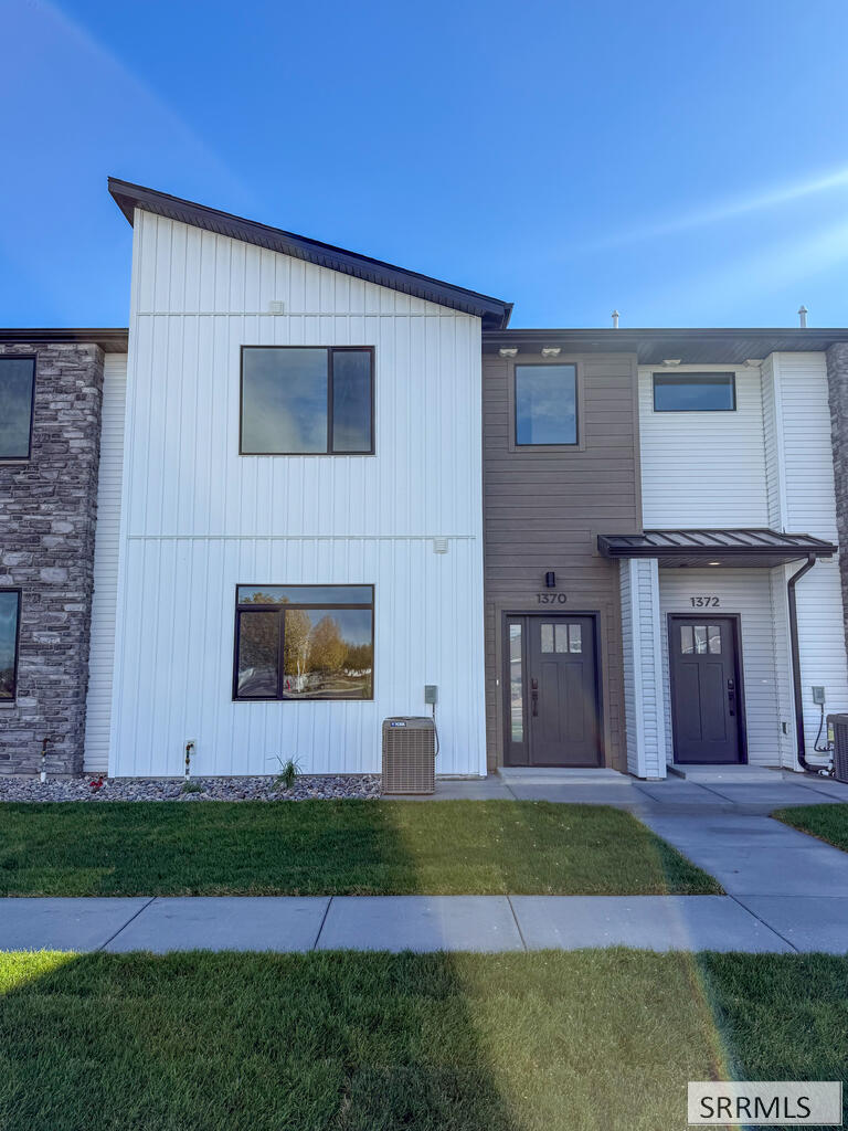 1377 Hidden Brook Drive