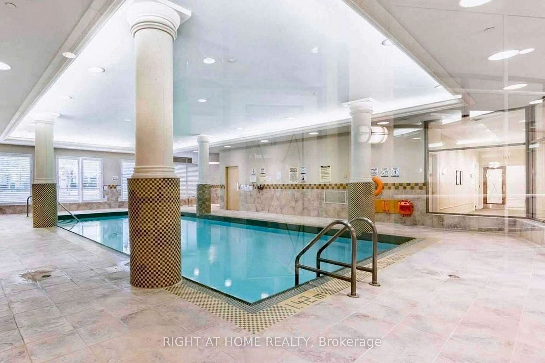 5233 Dundas St W St 1927